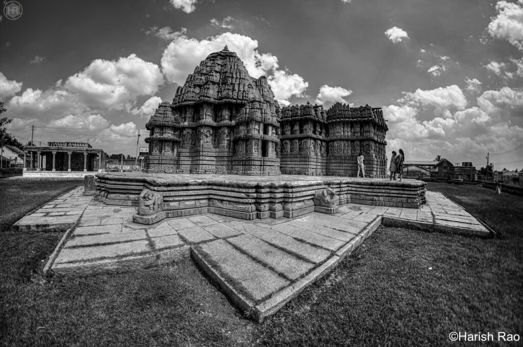 Hosaholalu Temple