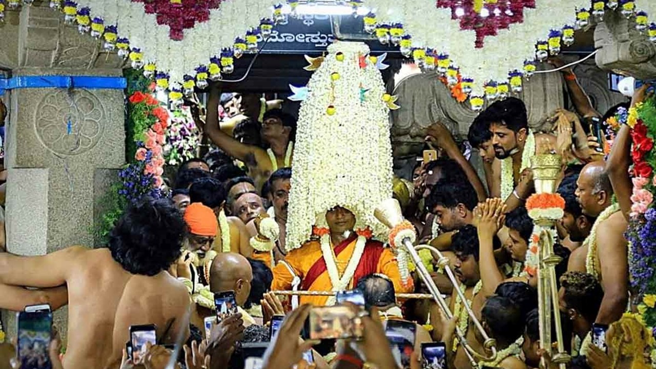 Bangalore Karaga 2026: When Draupadi Walks Among Devotees