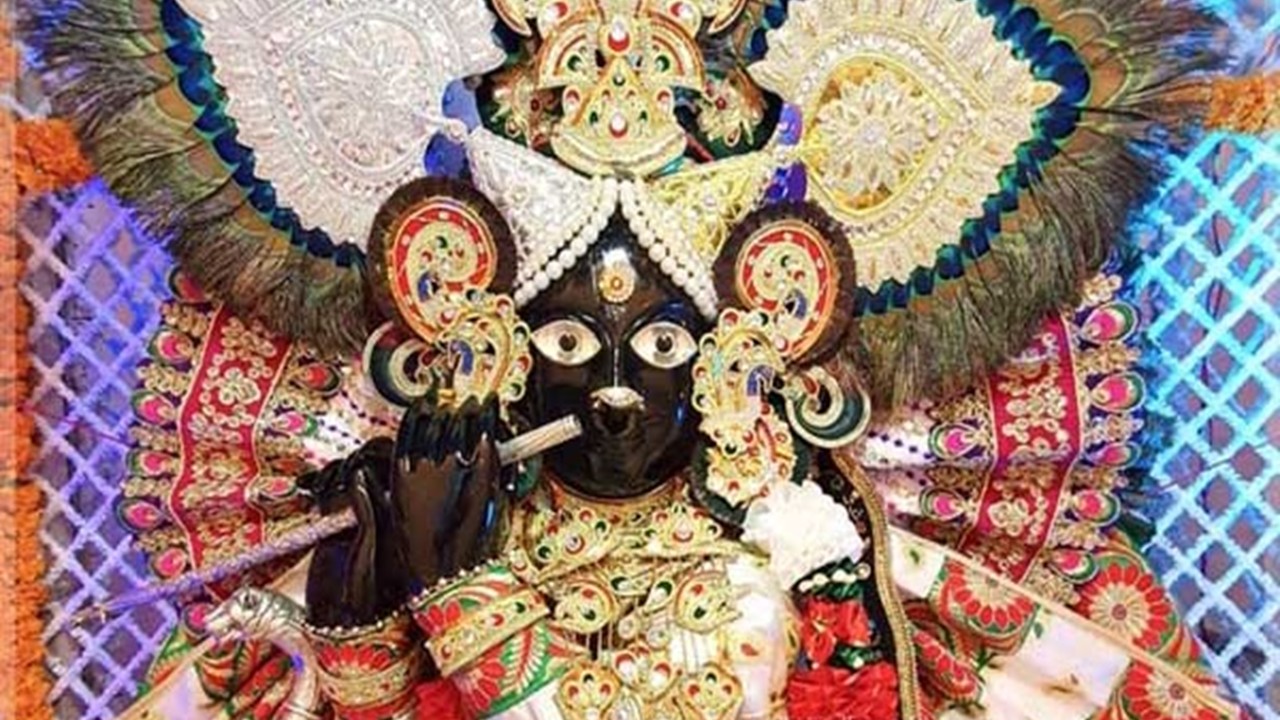Unknown Facts of Bankey Bihari Temple